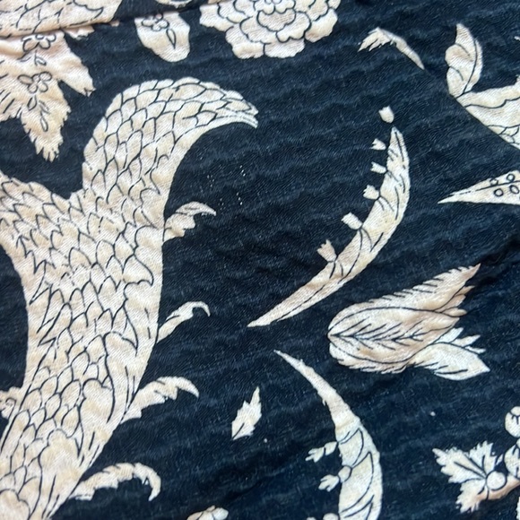 Blue and White patterned Zara shorts - Picture 4 of 4